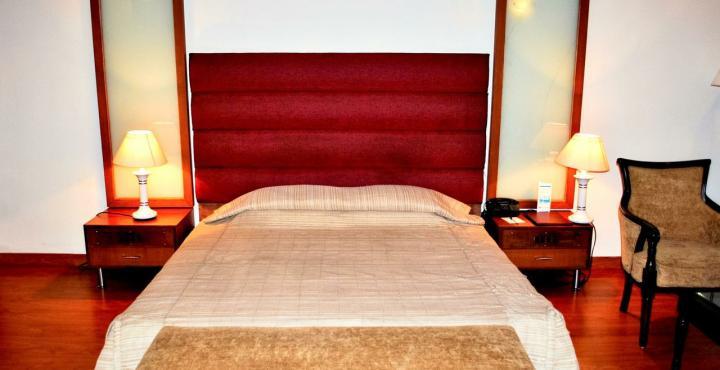 Hotel Shivalikview Chandīgarh Екстериор снимка
