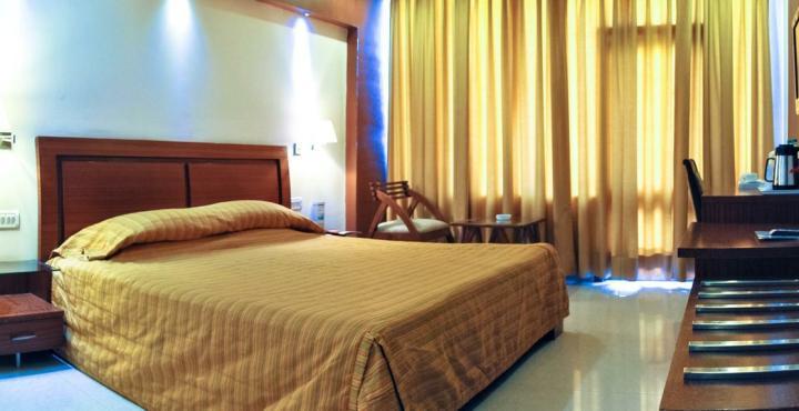 Hotel Shivalikview Chandīgarh Екстериор снимка