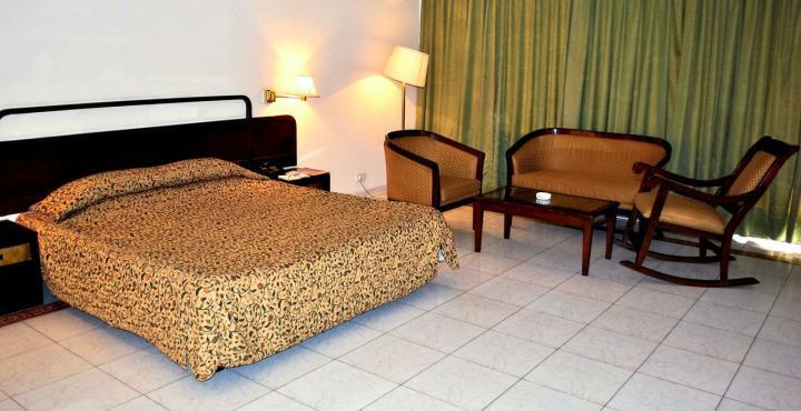 Hotel Shivalikview Chandīgarh Екстериор снимка