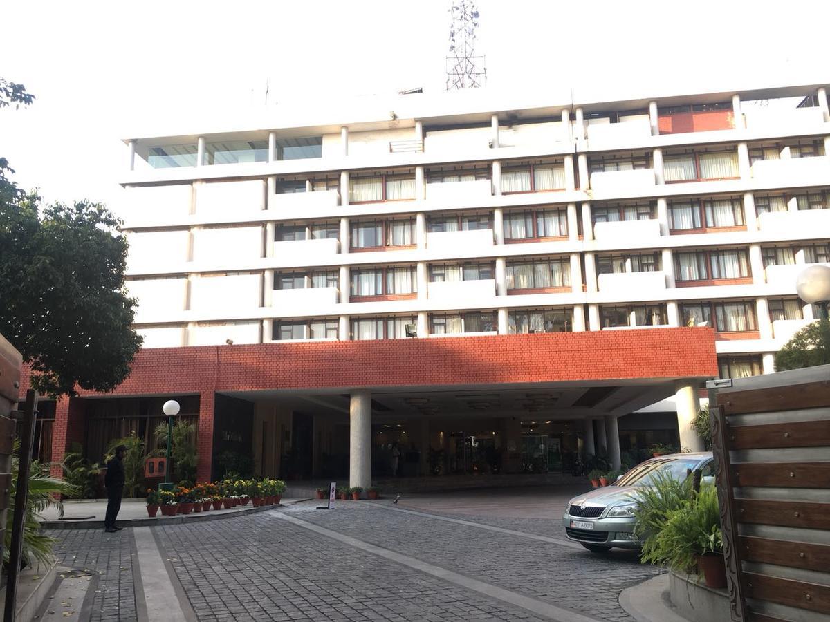 Hotel Shivalikview Chandīgarh Екстериор снимка