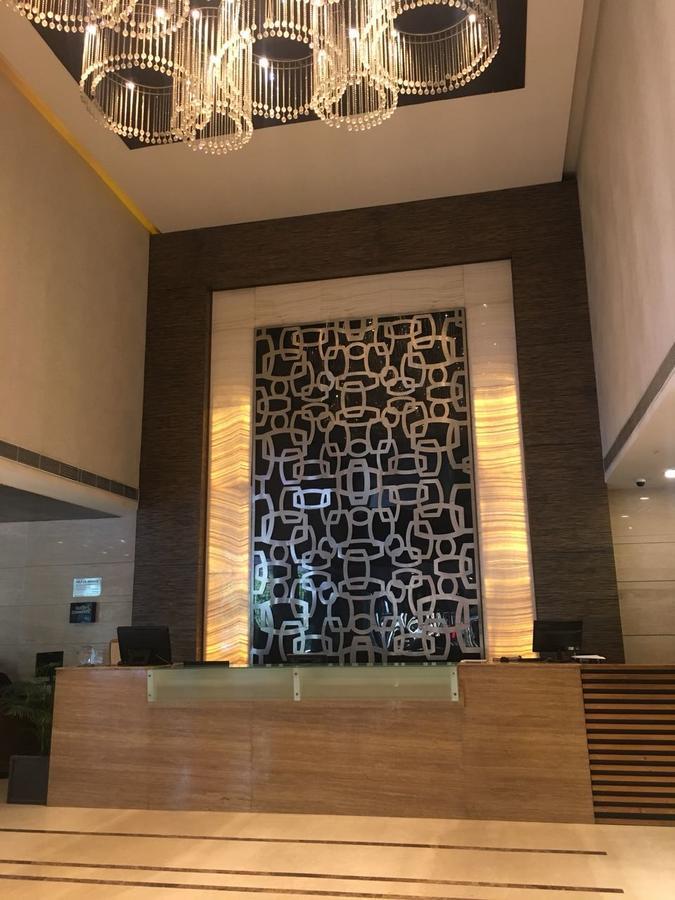 Hotel Shivalikview Chandīgarh Екстериор снимка