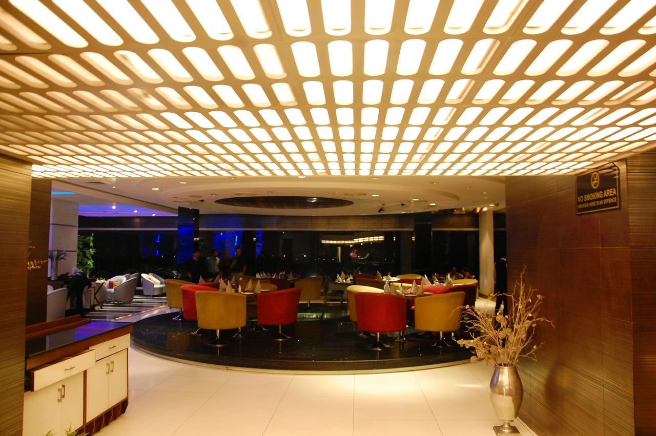 Hotel Shivalikview Chandīgarh Екстериор снимка
