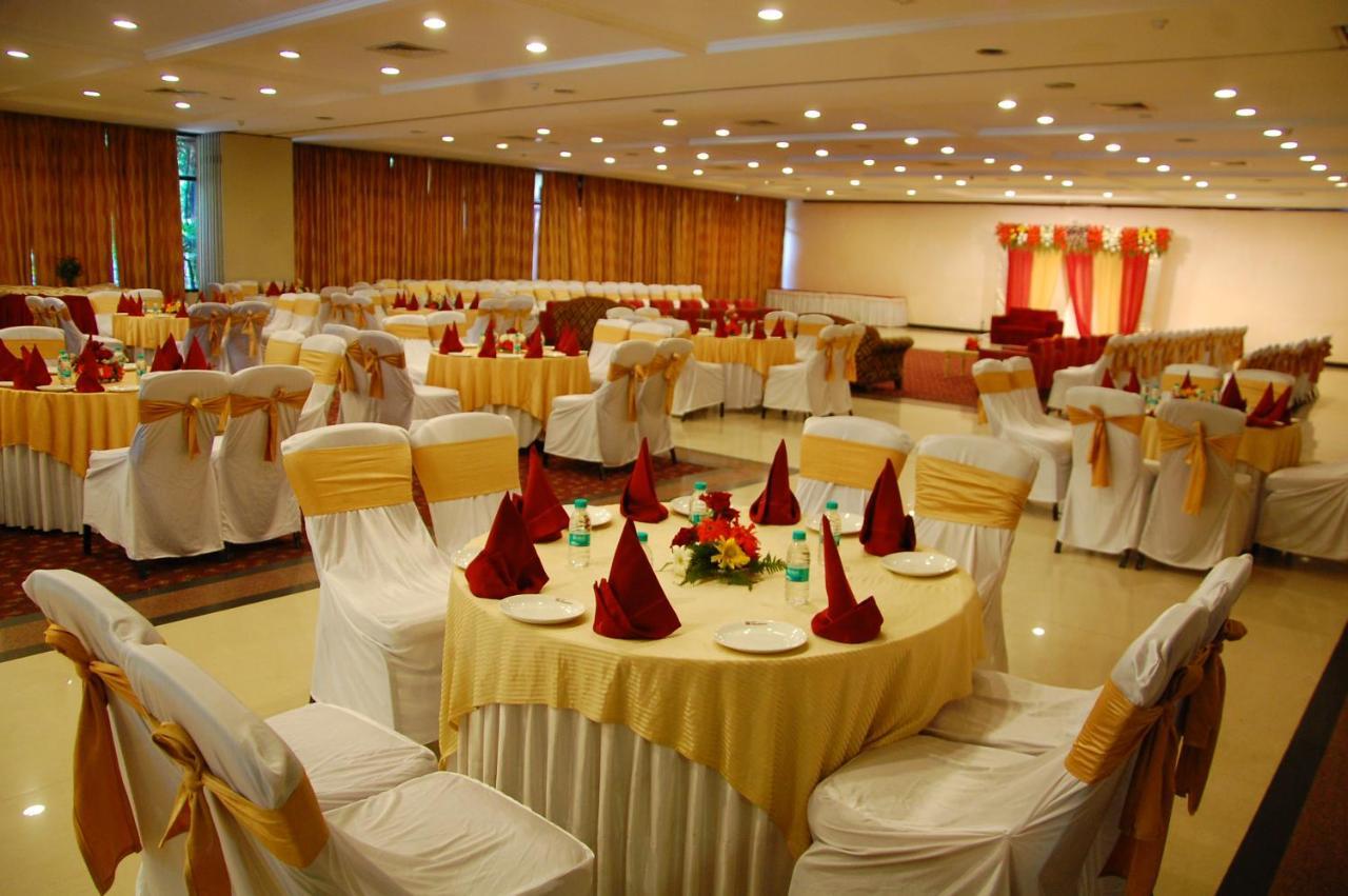 Hotel Shivalikview Chandīgarh Екстериор снимка