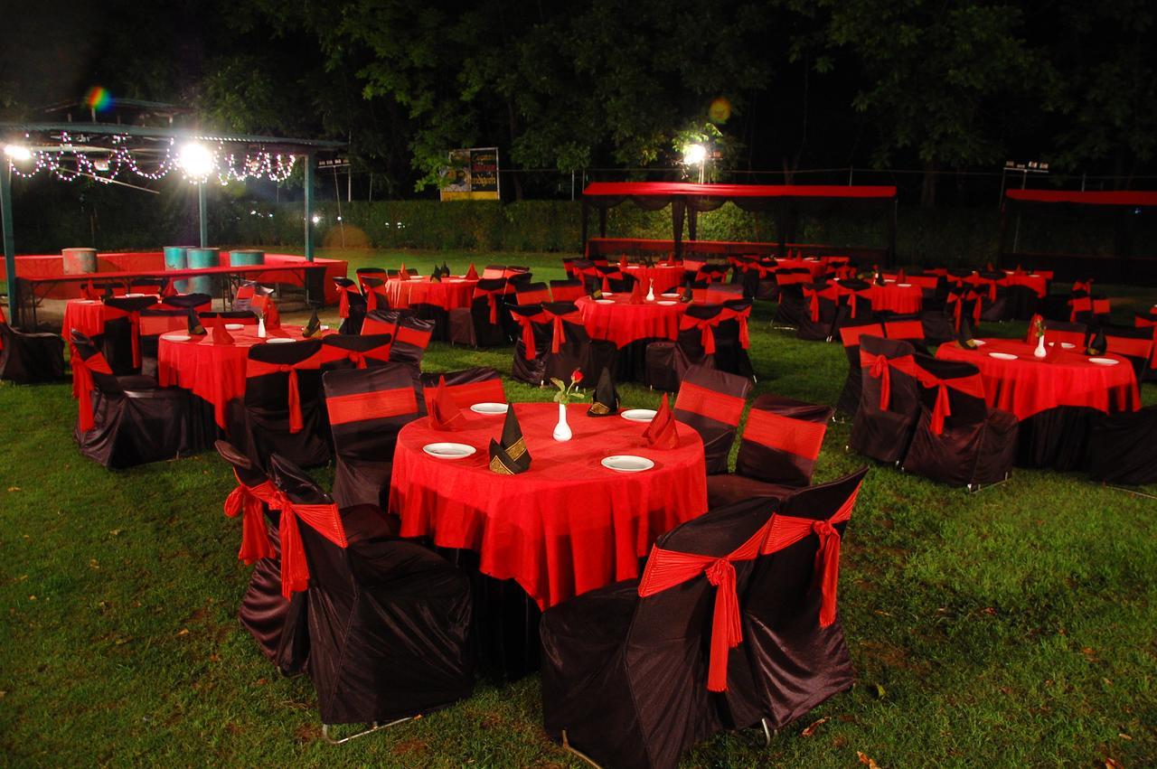 Hotel Shivalikview Chandīgarh Екстериор снимка